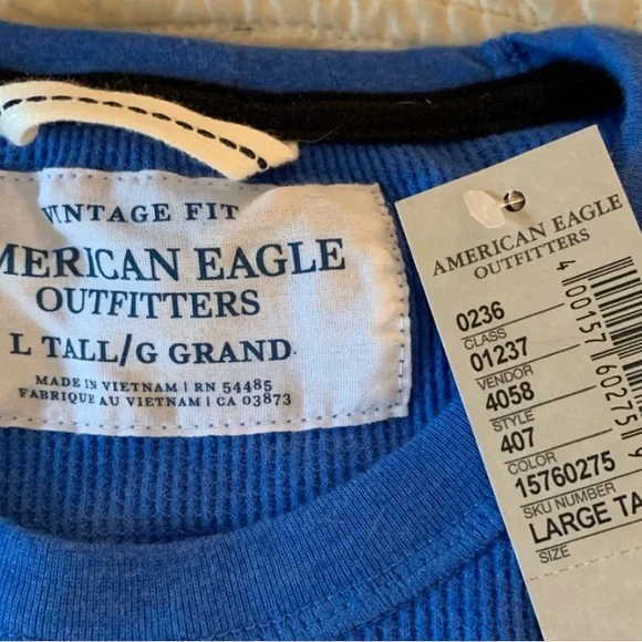 American Eagle Outfitters Vintage Fit Blue Shirt - Picture 2 of 3